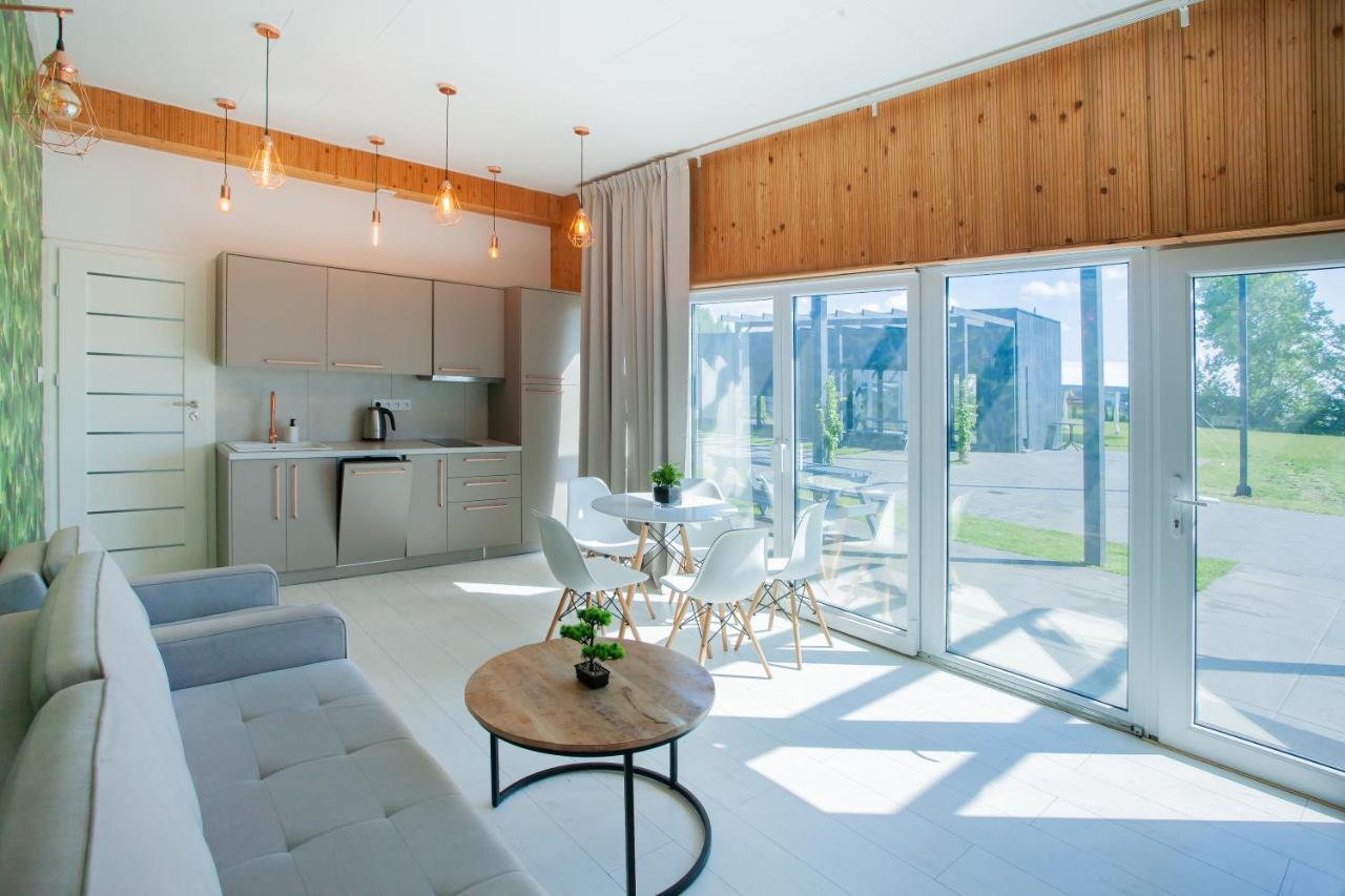 Marina Mietkow Hotel Dominice Екстериор снимка
