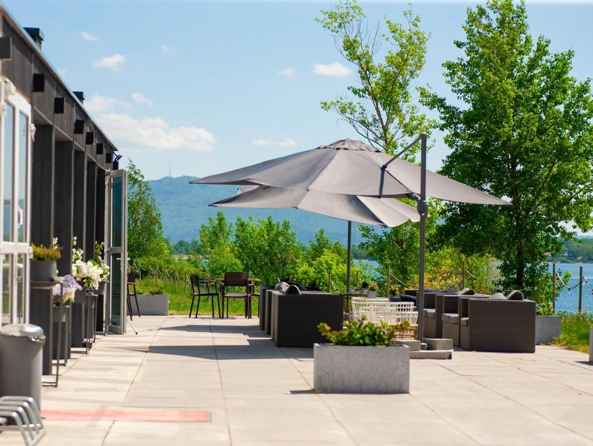 Marina Mietkow Hotel Dominice Екстериор снимка