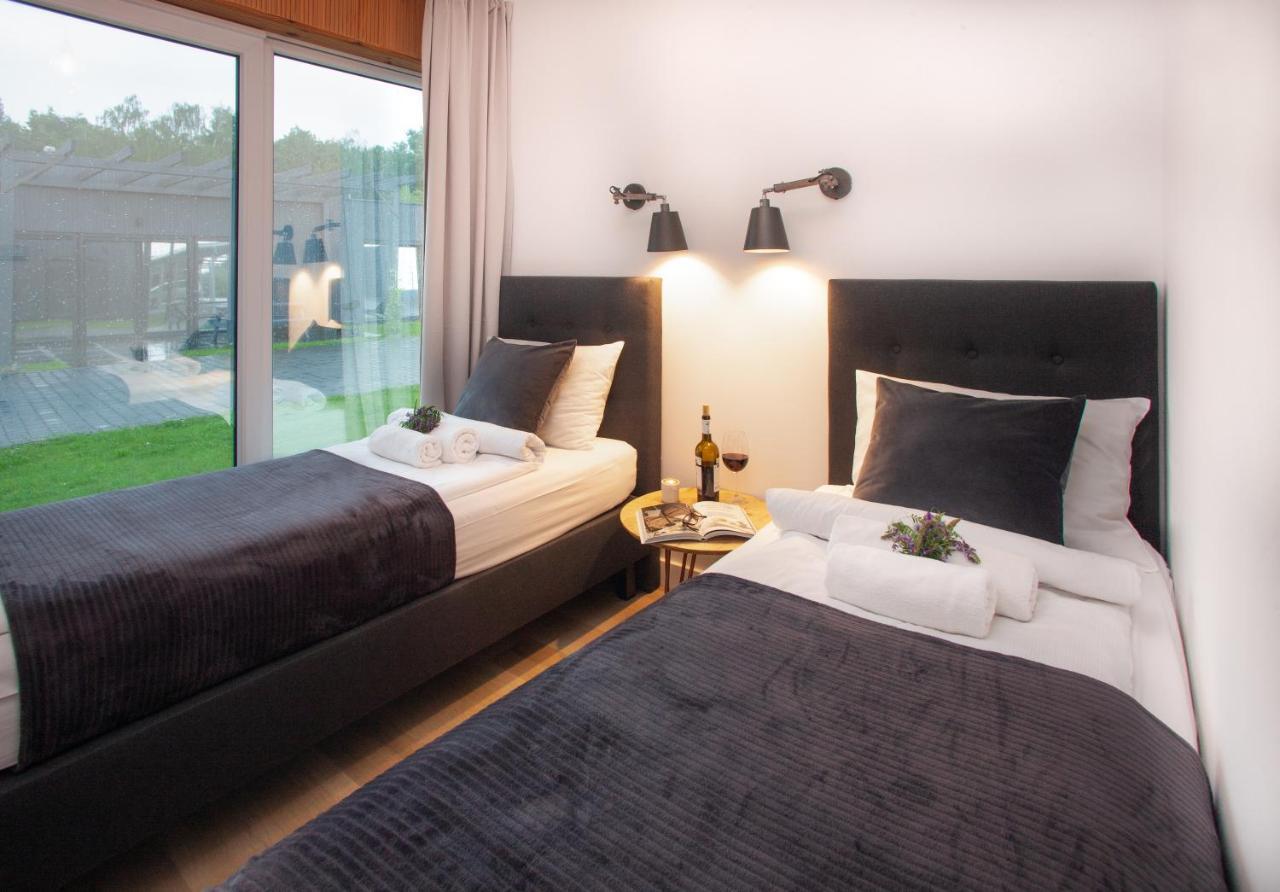 Marina Mietkow Hotel Dominice Екстериор снимка