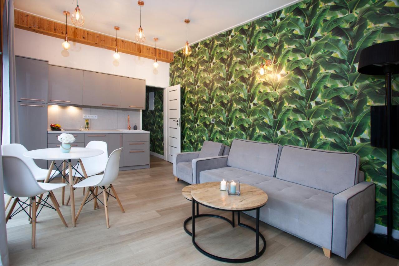 Marina Mietkow Hotel Dominice Екстериор снимка