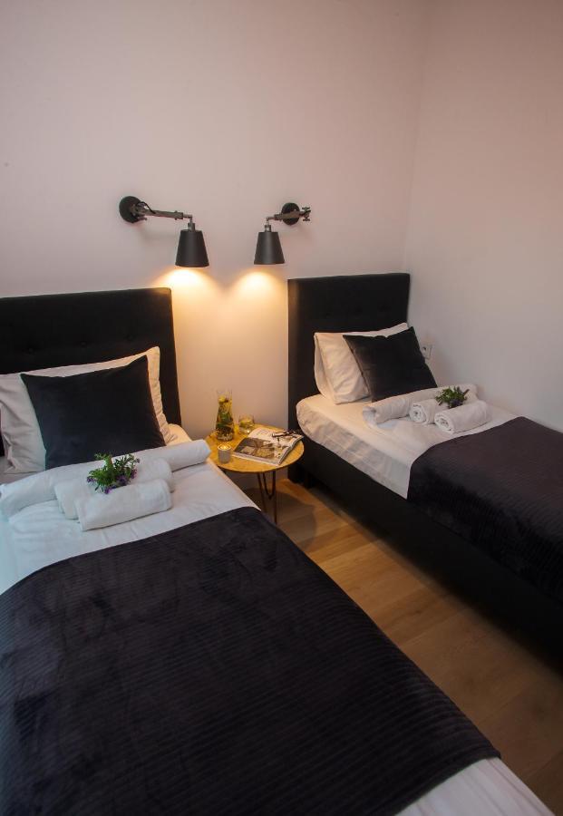 Marina Mietkow Hotel Dominice Екстериор снимка